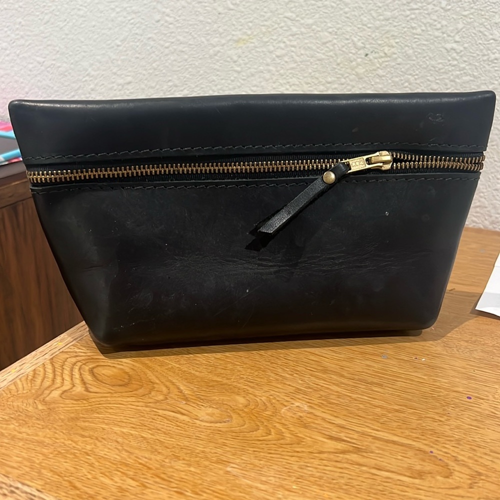 Portland Leather Goods XL Makeup Bag in Black Leather